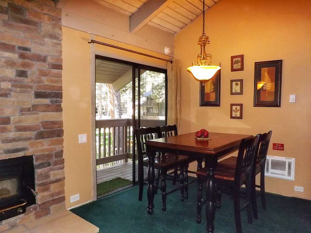 Sunshine Village By Grand Mammoth Resorts Mammoth Lakes Room photo
